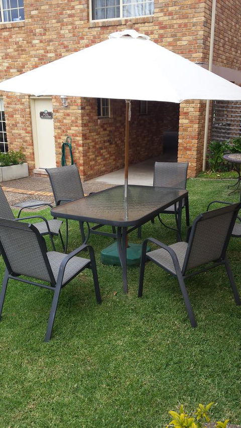 Mollymook Surfbeach Motel & Apartments - Tourism Brisbane 11