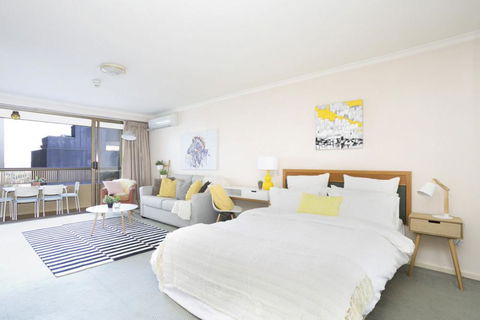 Paxsafe Sydney Hyde Park Budget Apartments - Tourism Brisbane 1