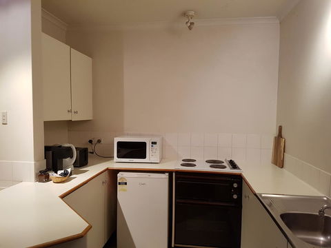 Paxsafe Sydney Hyde Park Budget Apartments - Tourism Brisbane 24