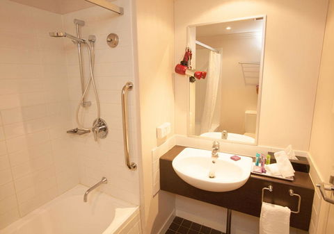 Wine Country Motor Inn - Tourism Brisbane 34