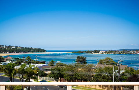 Baywatch Apartments Merimbula - Tourism Brisbane 7
