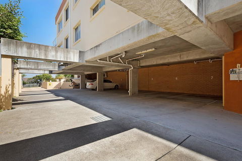 Baywatch Apartments Merimbula - Tourism Brisbane 8