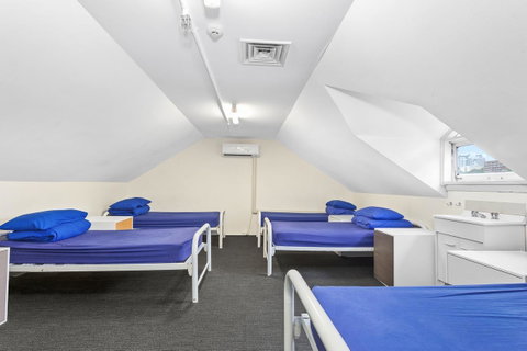 Summer House Kings Cross - Brisbane Tourism 7