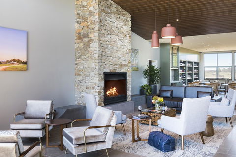 Abode Murrumbateman - Brisbane Tourism 4