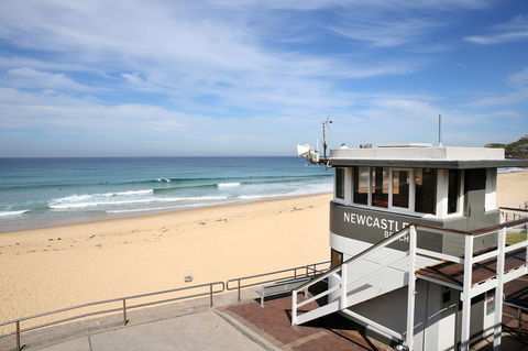 Arena Luxury Beachfront Apartment - Tourism Brisbane 31