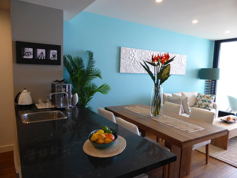 Arena Luxury Beachfront Apartment - Tourism Brisbane 35
