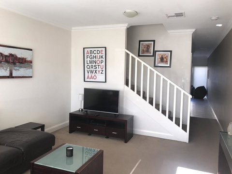 Travers Street Apartment - Tourism Brisbane 6