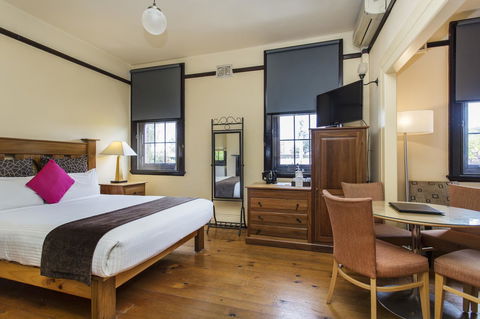 Sydney Harbour Bed And Breakfast - Brisbane Tourism 42