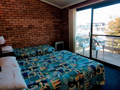 South Seas Motel - Tourism Brisbane 3