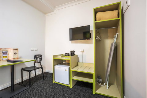 Boomerang Hotel - Brisbane Tourism 12