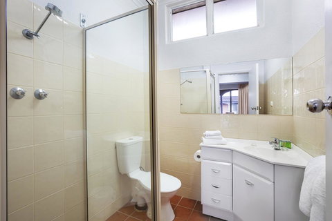 Boomerang Hotel - Brisbane Tourism 21