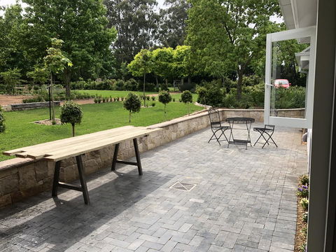 Chanticleer Gardens Barn Cottage With A Pool - Tourism Brisbane 26