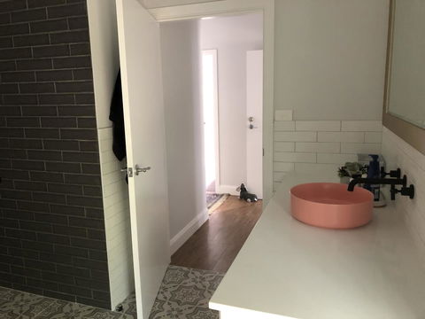 Chanticleer Gardens Barn Cottage With A Pool - Tourism Brisbane 34