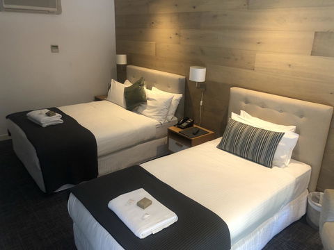 Crown Hotel Surry Hills - Brisbane Tourism 11