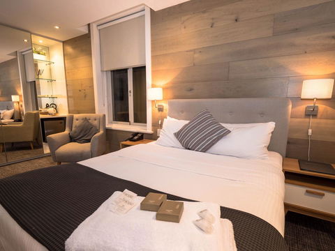 Crown Hotel Surry Hills - Brisbane Tourism 7