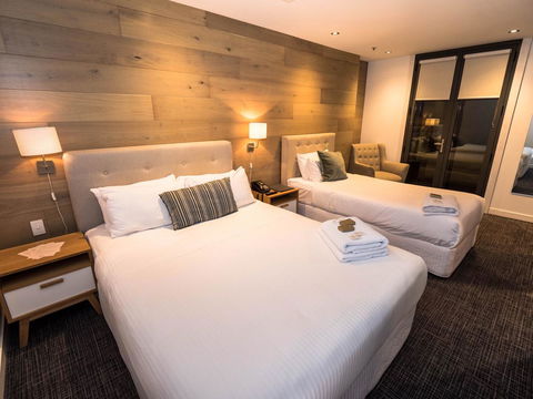 Crown Hotel Surry Hills - Brisbane Tourism 1