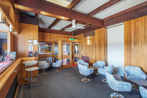 Black Dolphin Resort Motel & Apartments - Tourism Brisbane 35