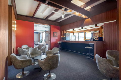 Black Dolphin Resort Motel & Apartments - Tourism Brisbane 34