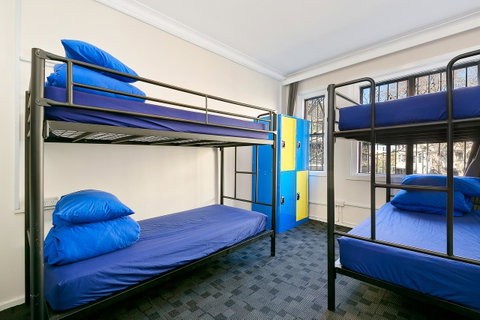 Mad Monkey Downtown - Brisbane Tourism 10