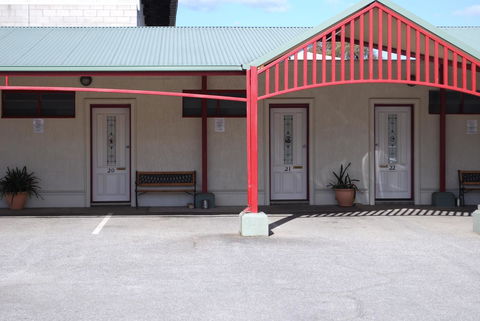 Hume Inn Motel Albury CBD - Tourism Brisbane 5