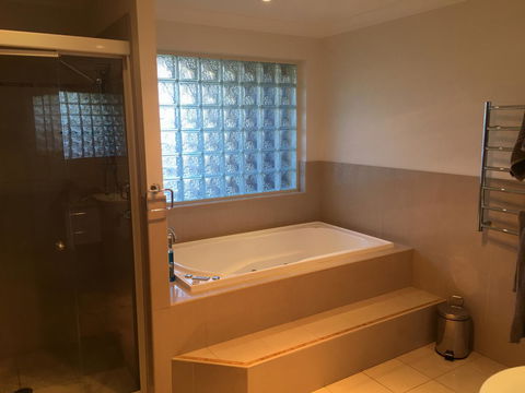 OceanScape Luxury Beachfront Villas - Tourism Brisbane 2