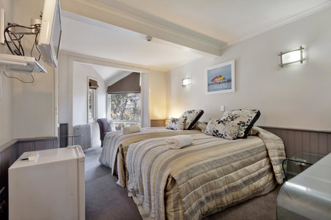 Pure Chalet Thredbo - Brisbane Tourism 32