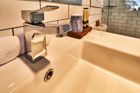 The Bronte Boutique Hotel - Tourism Brisbane 10