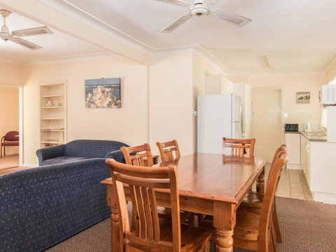 11 Peel Street - Brisbane Tourism 12