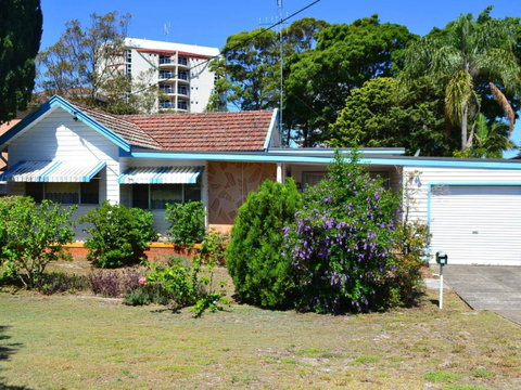 11 Peel Street - Brisbane Tourism 0