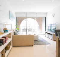 Newly settled three bedrooms apartment in CBD - Tourism Brisbane