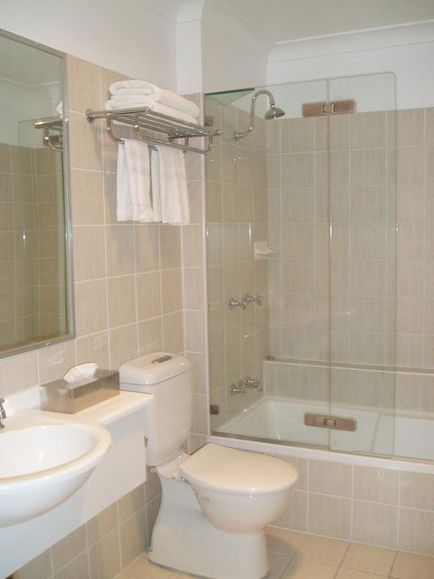Carlyle Suites & Apartments - Tourism Brisbane 22