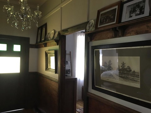 Caledonia Cottage - Brisbane Tourism 9