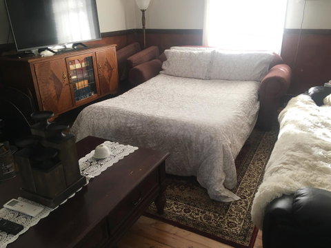 Caledonia Cottage - Brisbane Tourism 4