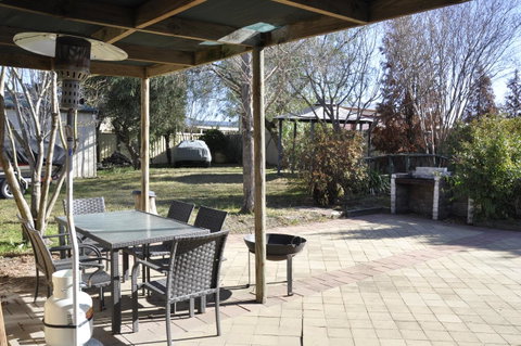 Caledonia Cottage - Brisbane Tourism 1