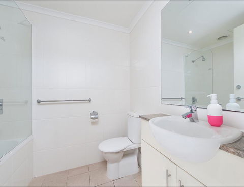 Seaspray Villa 5 - Tourism Brisbane 8