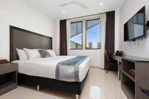 Darwin City Hotel - Brisbane Tourism 1
