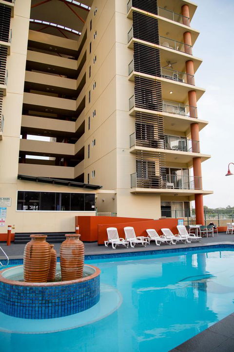 Cullen Bay Resorts - Brisbane Tourism 9