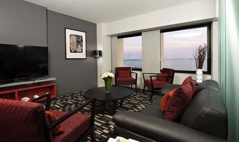 Hilton Darwin - Tourism Brisbane 11