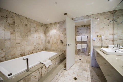 Hilton Darwin - Tourism Brisbane 35