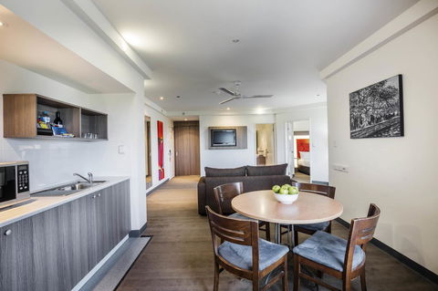 Novotel Darwin CBD - Brisbane 4u 7