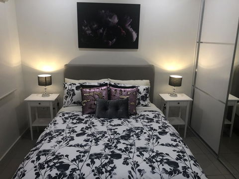 Darwin-Ocean Views, Tropical Getaway, Pool & Aircon - Tourism Brisbane 2