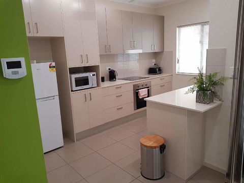 Darwin-Ocean Views, Tropical Getaway, Pool & Aircon - Tourism Brisbane 8