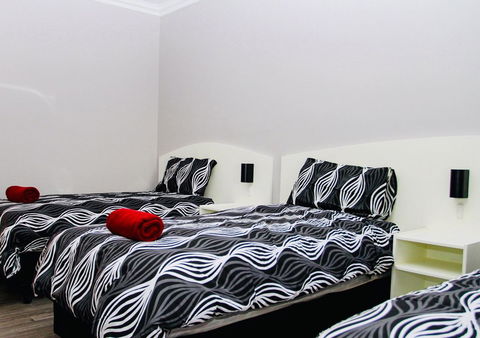 Erldunda Desert Oaks Resort - Tourism Brisbane 1