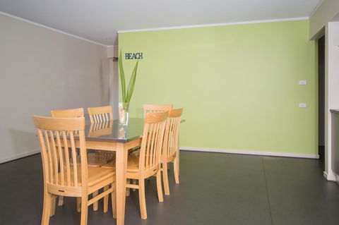 Corrigans Cove - Tourism Brisbane 11
