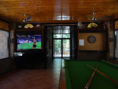 DARWIN'S SHADY ACRES RETREAT - Tourism Brisbane 16