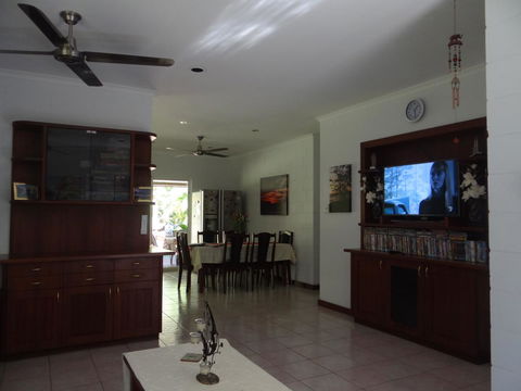 DARWIN'S SHADY ACRES RETREAT - Tourism Brisbane 20