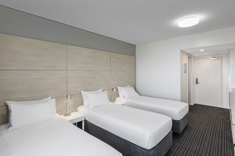 Vibe Hotel Darwin Waterfront - Brisbane Tourism 18