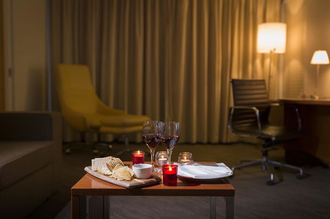 Novotel Canberra - Brisbane Tourism 42