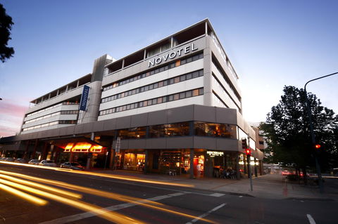 Novotel Canberra - Brisbane Tourism 6