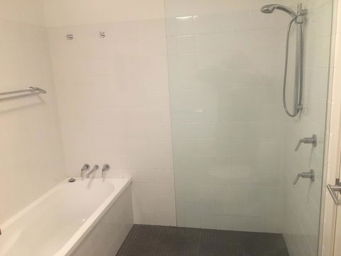 Lennox Holiday Apartments - Tourism Brisbane 29